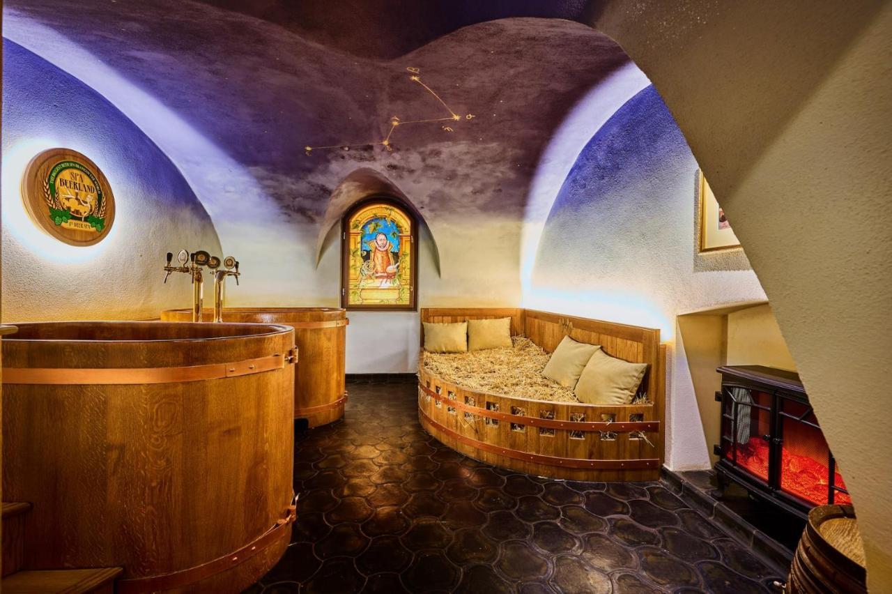 Spa Beerland Chateaux - U Zlate Hrusky / At Golden Pear Praha Eksteriør bilde
